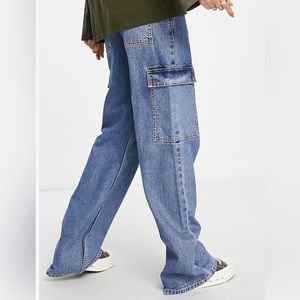 ASOS DESIGN TALL cotton blend low rise cargo jeans in mid wash blue-size 30-38L